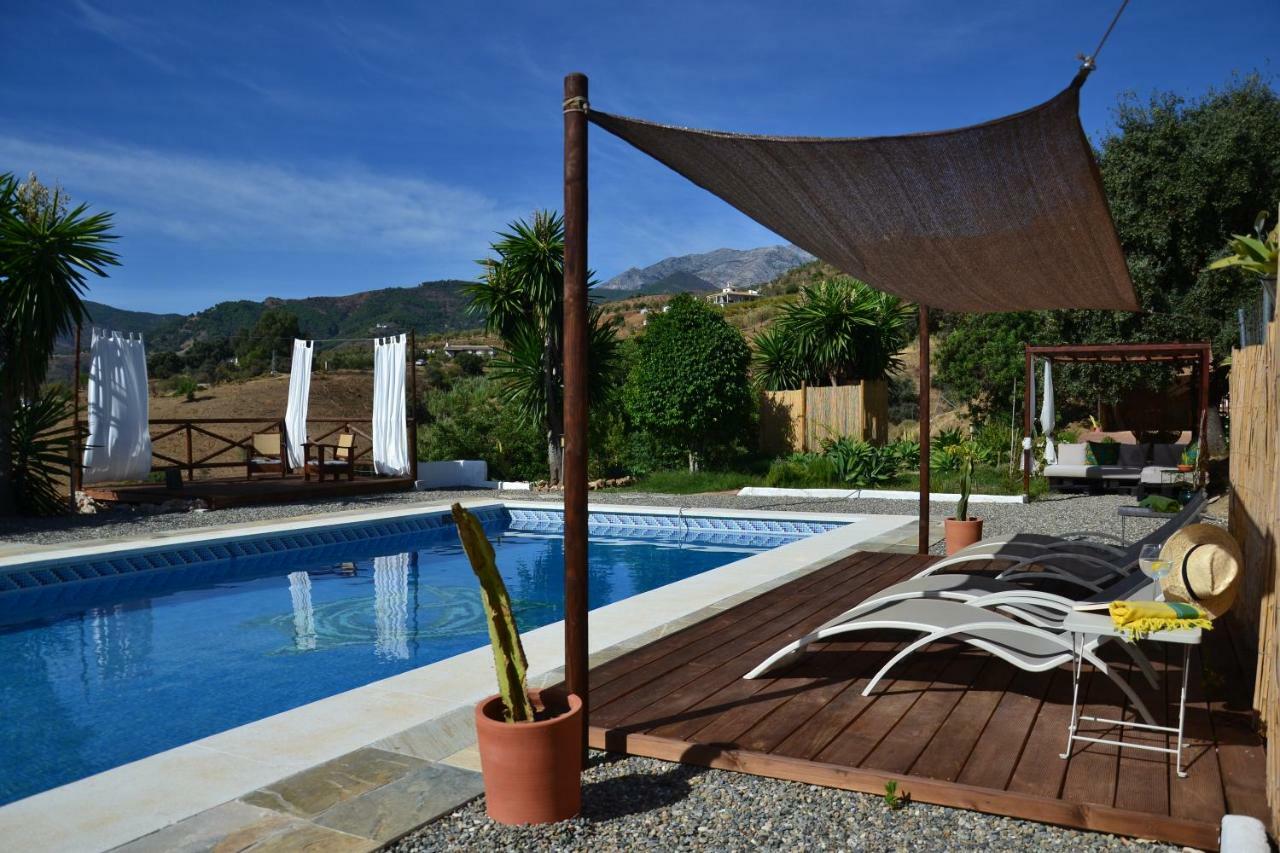 Bed and Breakfast The African House Tolox Exteriér fotografie