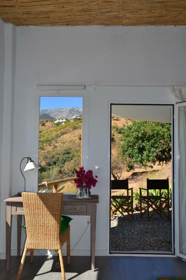 Bed and Breakfast The African House Tolox Exteriér fotografie