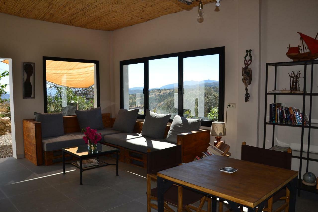 Bed and Breakfast The African House Tolox Exteriér fotografie